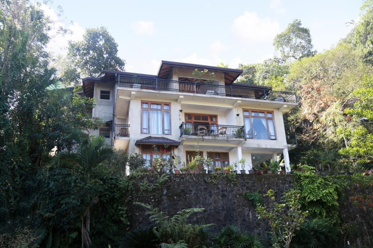 Chathu Holiday Home Kandy Buitenkant foto